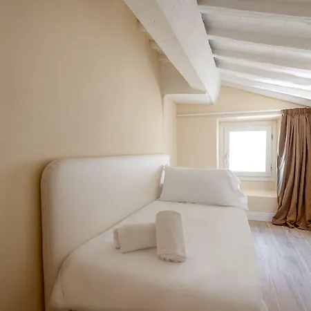 Residenza D'epoca La Basilica فلورنس